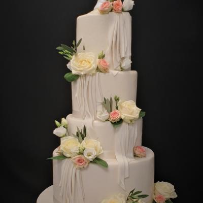 Wedding cake le Valmy